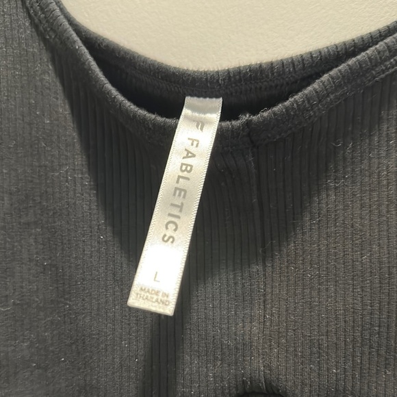 Fabletics Black Cropped Tank - Picture 2 of 4